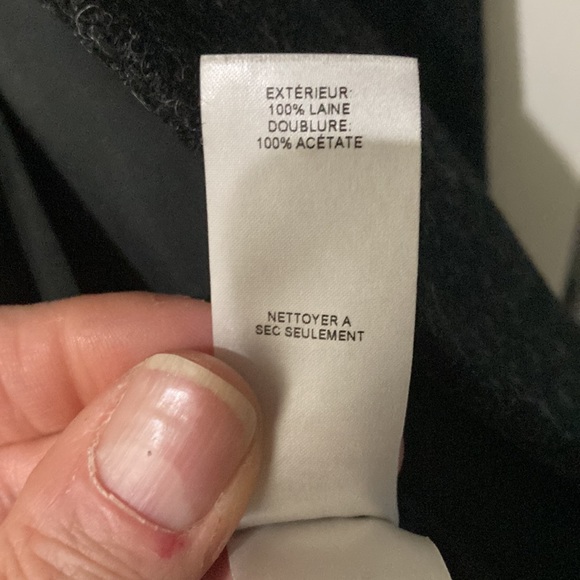 Gently-used 100% wool JoeFresh sports coat - Picture 6 of 7